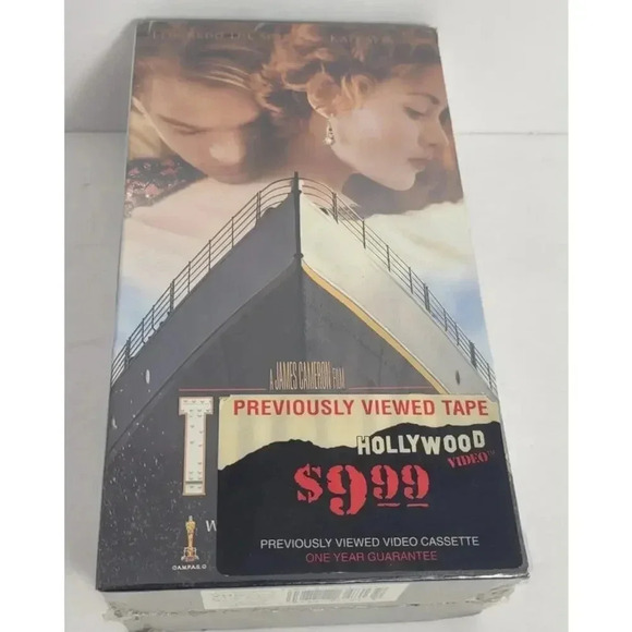 Titanic Box Set 2 Tape VHS Sealed 1997 THX Remastered - Picture 1 of 3